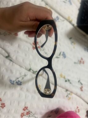 Gucci Women's Tortoiseshell Oval Eyeglasses in Brown and Black new w/ case